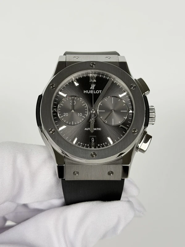 Hublot Classic Fusion Chronograph 45 mm 521.NX.7071.RX 2