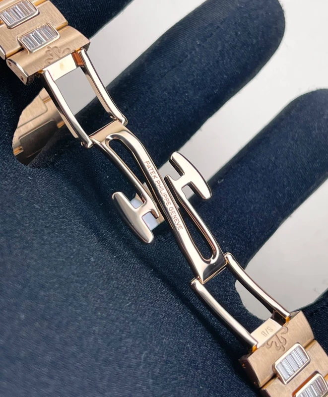 Patek Philippe LADY 7014/1R-001 6