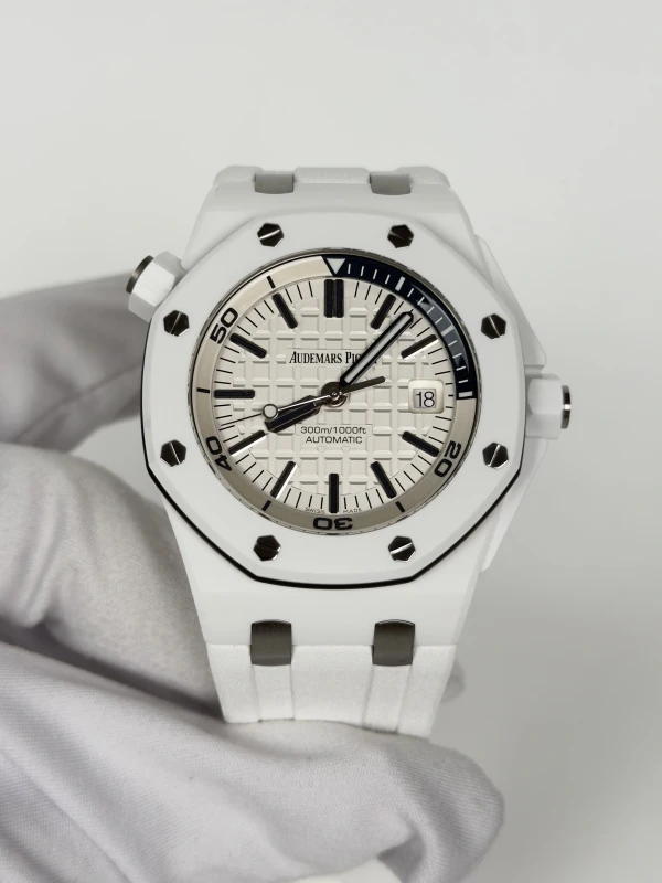 Audemars Piguet 15707CB.OO.A010CA.01 2