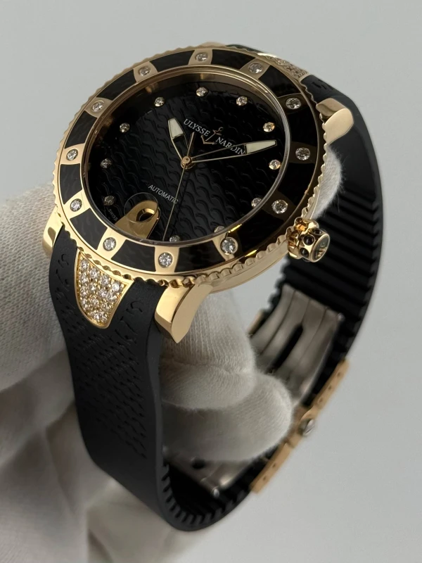Ulysse Nardin Lady Diver 8106-101EC-3C/12 3