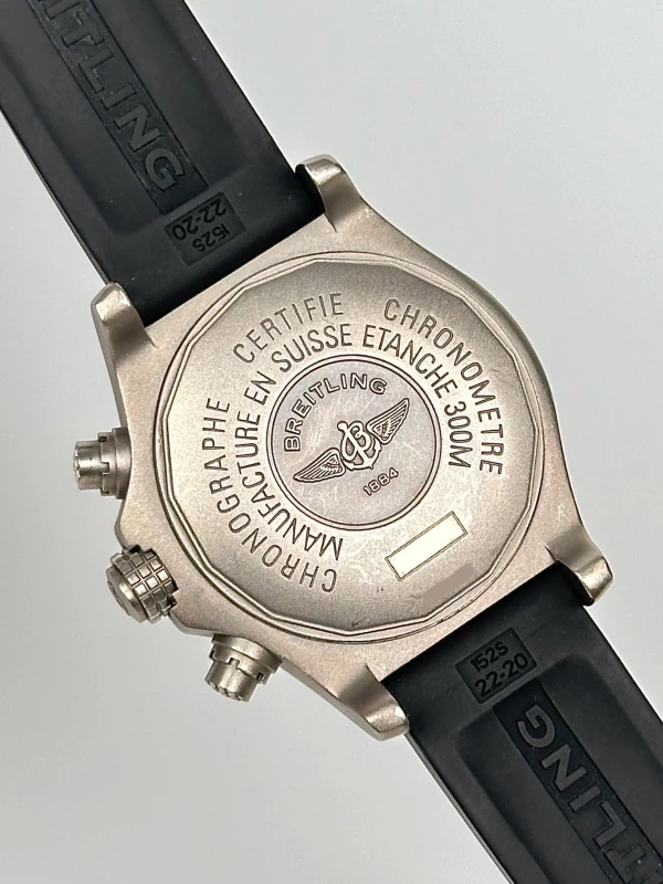 Breitling Chronograph Automatic E13360 9