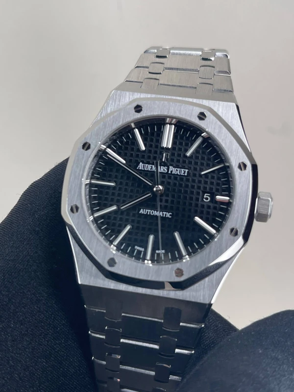 Audemars Piguet Selfwinding 41 mm 15400ST.OO.1220ST.01 2