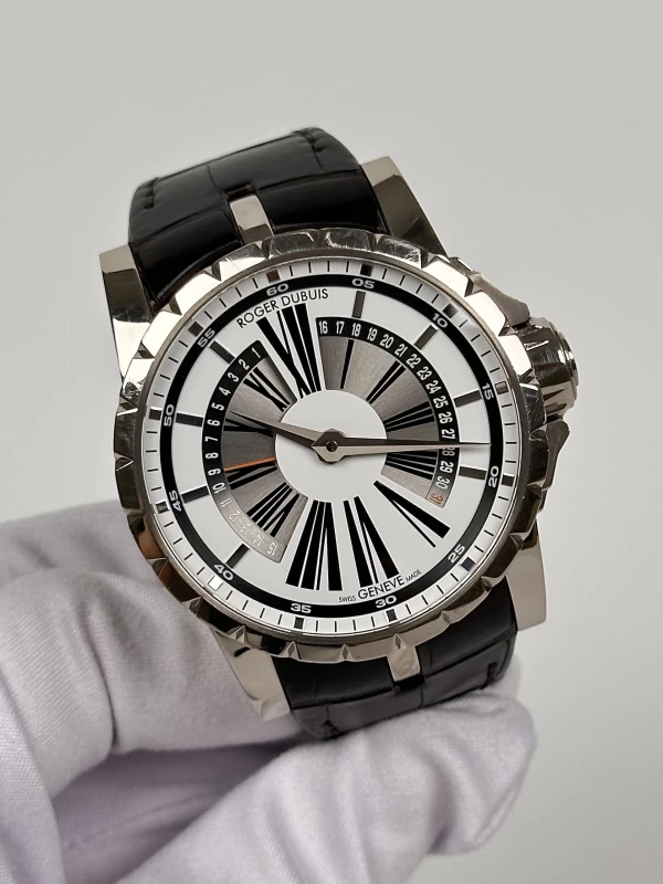 Roger Dubuis Bi-Retrograde Date RDDBEX0259 3