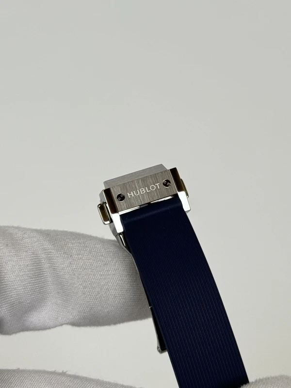 Hublot TITANIUM BLUE DIAMONDS 581.NX.7170.RX.1104 8