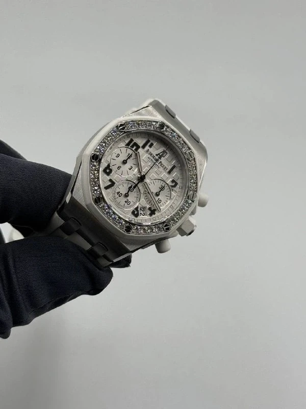 Audemars Piguet Offshore Chronograph 26048SK.ZZ.D010CA.01 4