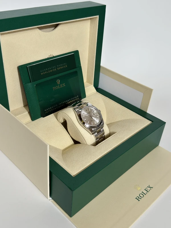 Rolex 41 MM, OYSTERSTEEL 126300-0003 5