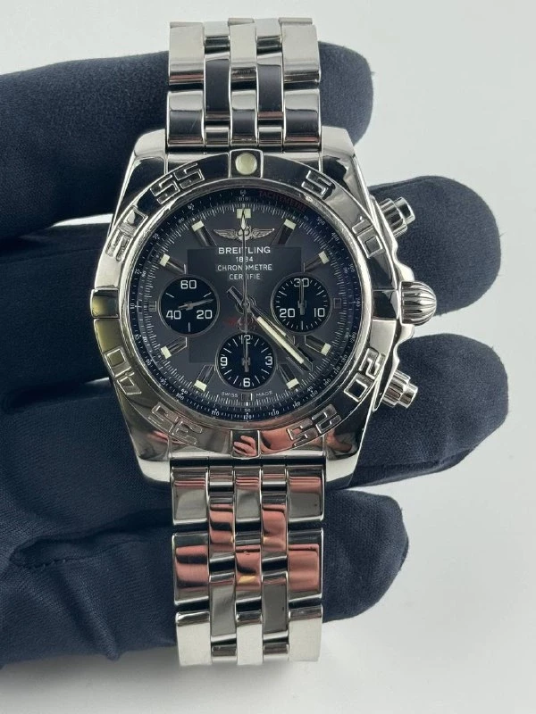 Breitling 44 mm AB011012/F546/375A 2
