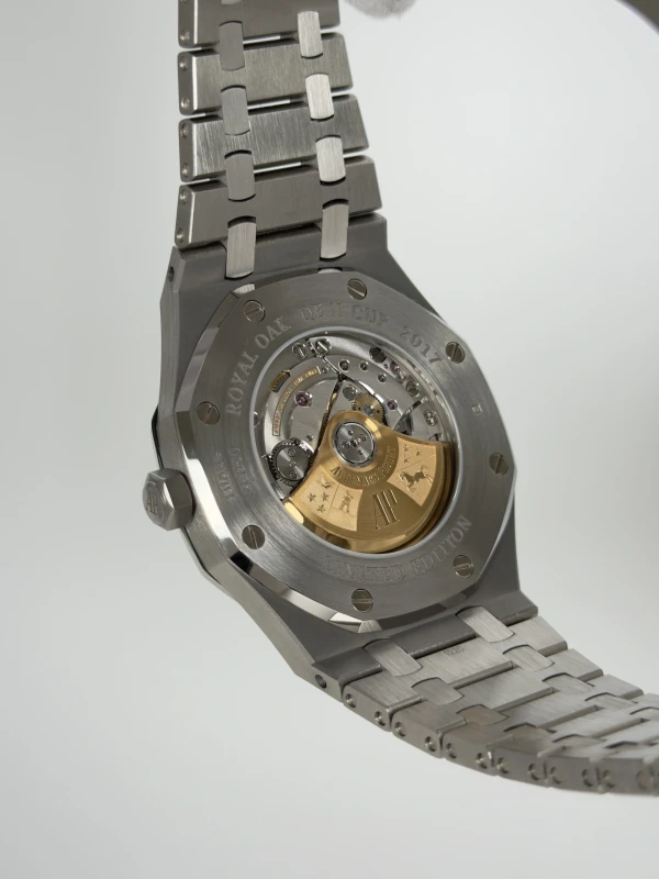 Audemars Piguet ROYAL OAK SELFWINDING 15403IP.OO.1220IP.01 5