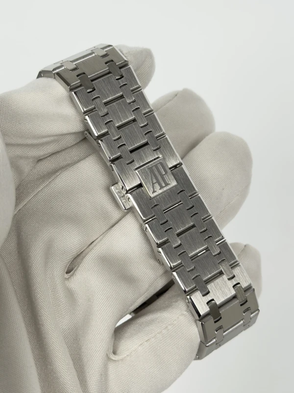 Audemars Piguet Selfwinding 15510ST.OO.1320ST.07 3