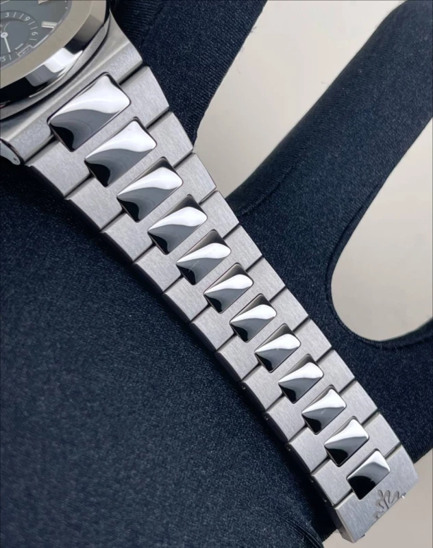 Patek Philippe 5726 5726/1A-014 6