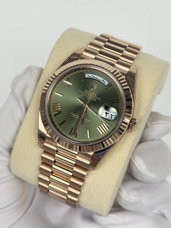 Rolex 40 mm Everose Gold 228235-0025 4