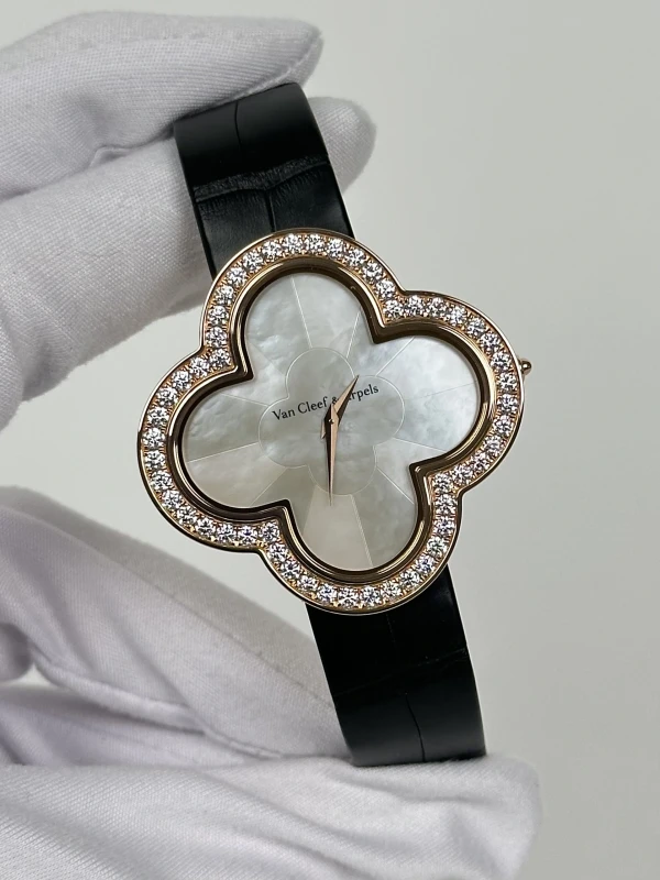 Van Cleef &amp; Arpels VCARO30100 4