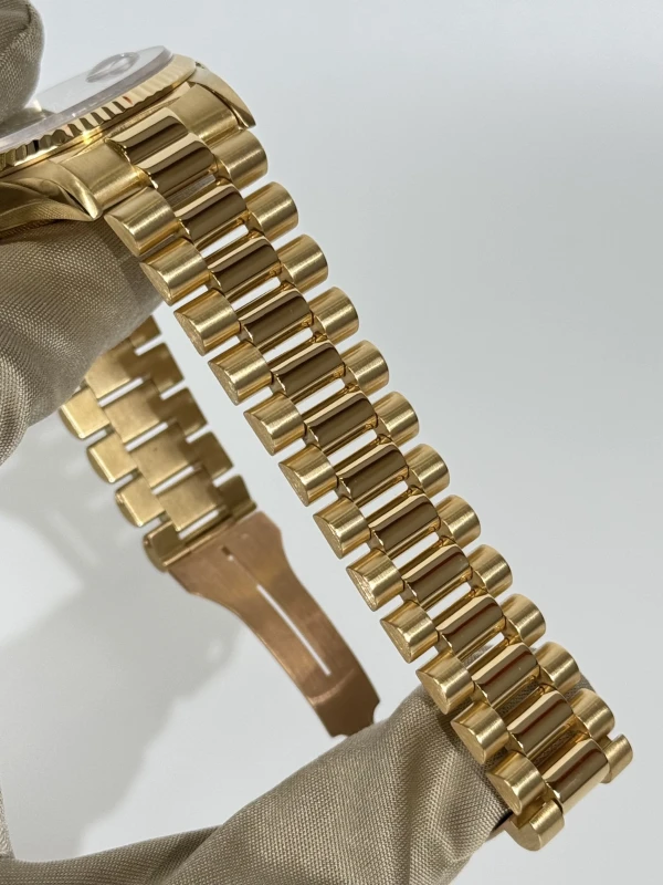 Rolex 36mm Yellow Gold 18238-83208 3