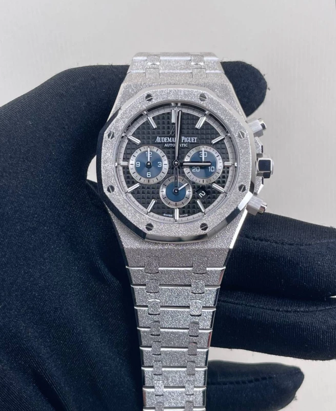 Audemars Piguet SELFWINDING CHRONOGRAPH 26331BC.GG.1224BC.03 4