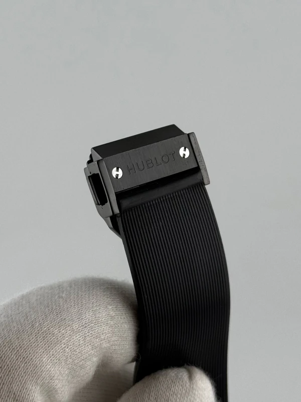 Hublot  Black Magic 542.CM.1770.RX 9