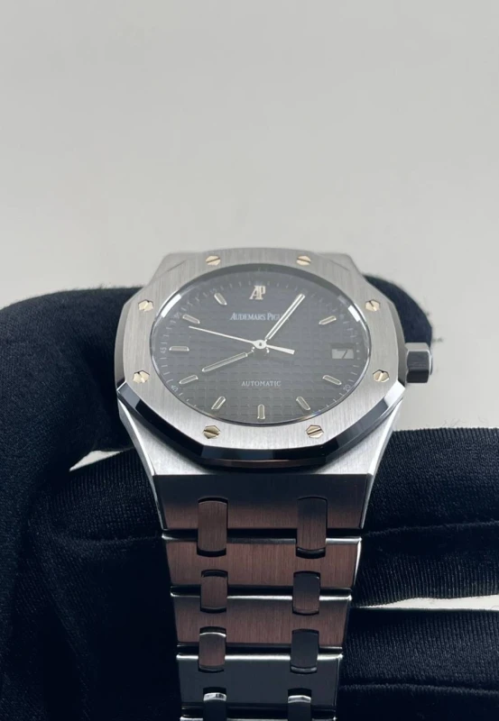 Audemars Piguet Automatic 3 Hands Date 14790ST.OO.0789ST.09 4