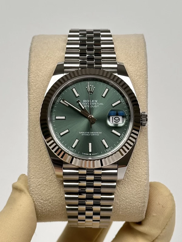 Rolex 41 mm, Oystersteel and white gold 126334-0028 2