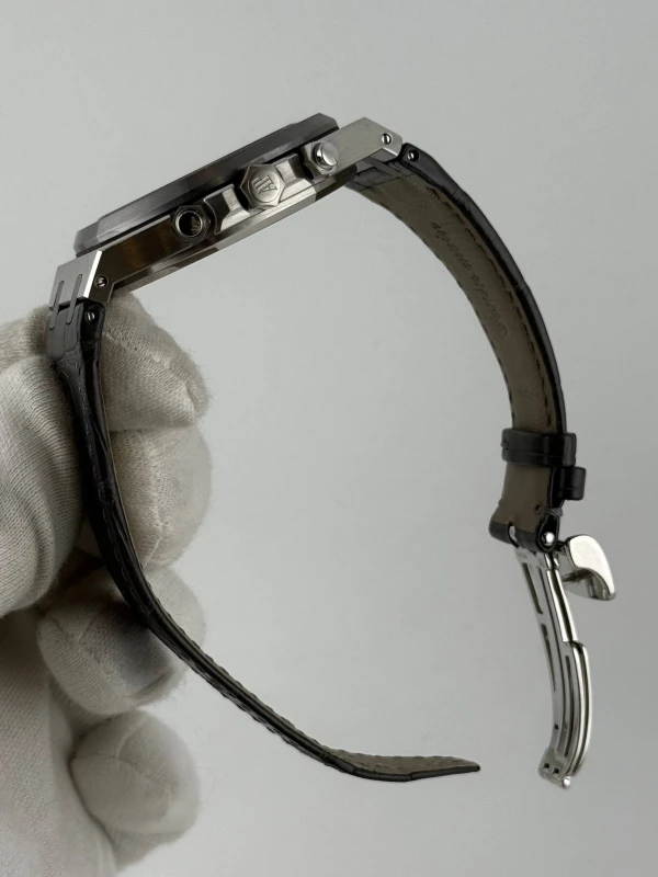 Audemars Piguet Leo Messi Limited Edition Chronograph 26325TS.OO.D005CR.01 6