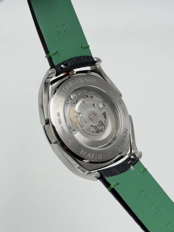 Konstantin Chaykin Louis Erard UNFROGETTABLE GREEN 85340AA01.BVA191 6