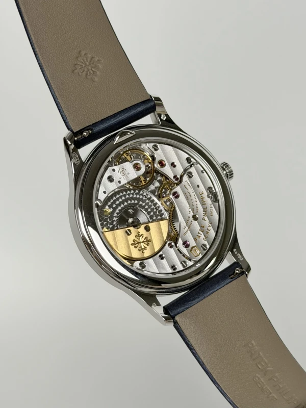 Patek Philippe Calatrava 4997 4997/200G-001 7