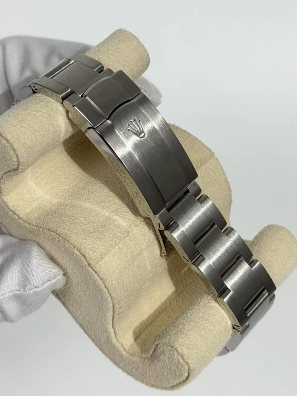 Rolex 41 mm Steel 124300-0007 3