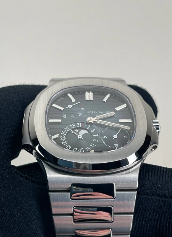 Patek Philippe 5712/1 5712/1A-001 4
