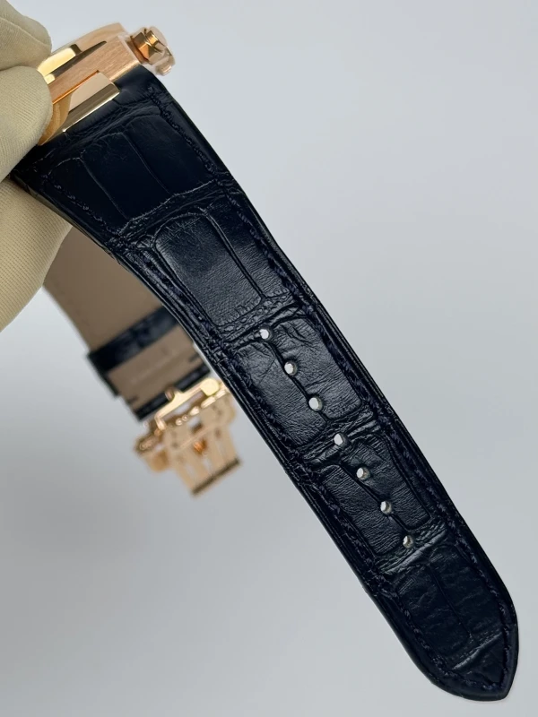 Girard Perregaux Chronograph 42 mm 81020-52-432-BB4A 8