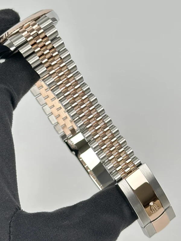 Rolex 41 mm, Oystersteel and Everose gold 126331-0014 5