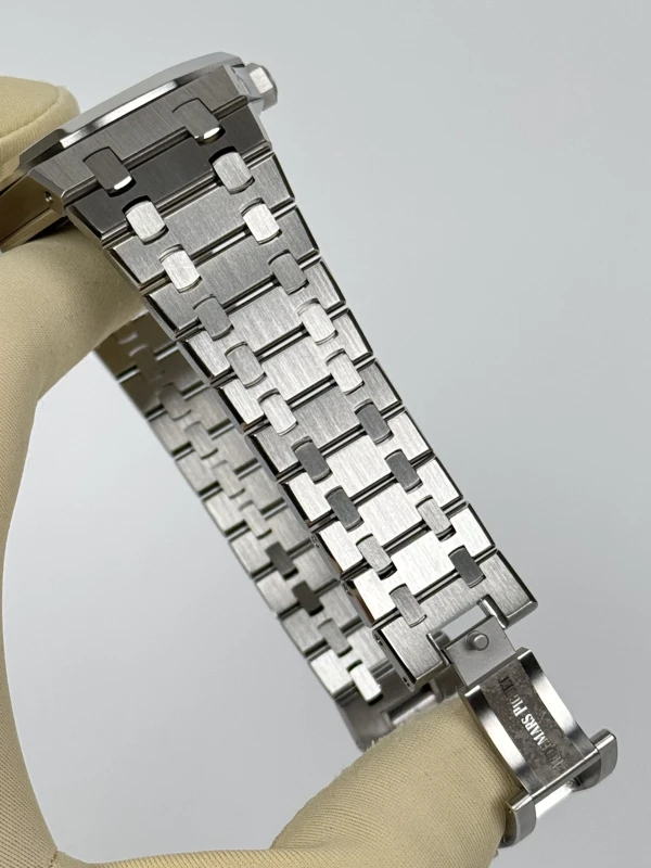Audemars Piguet Selfwinding 41 mm 15400ST.OO.1220ST.02 6
