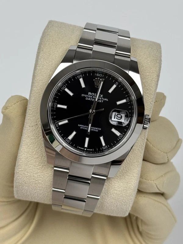 Rolex 41 mm, steel 126300-0011 4