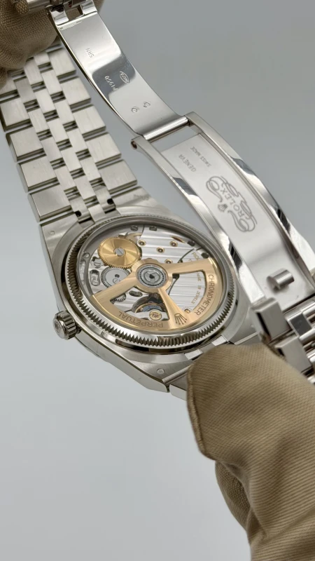 Rolex Land-Dweller 36 127236-0002 6