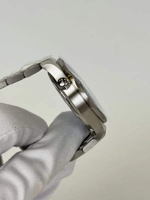 Omega Diver 300M Omega Co‑Axial Master Chronometer 42 mm 210.30.42.20.06.001 3