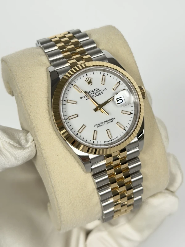 Rolex 36 MM, OYSTERSTEEL AND YELLOW GOLD 126233-0019 2