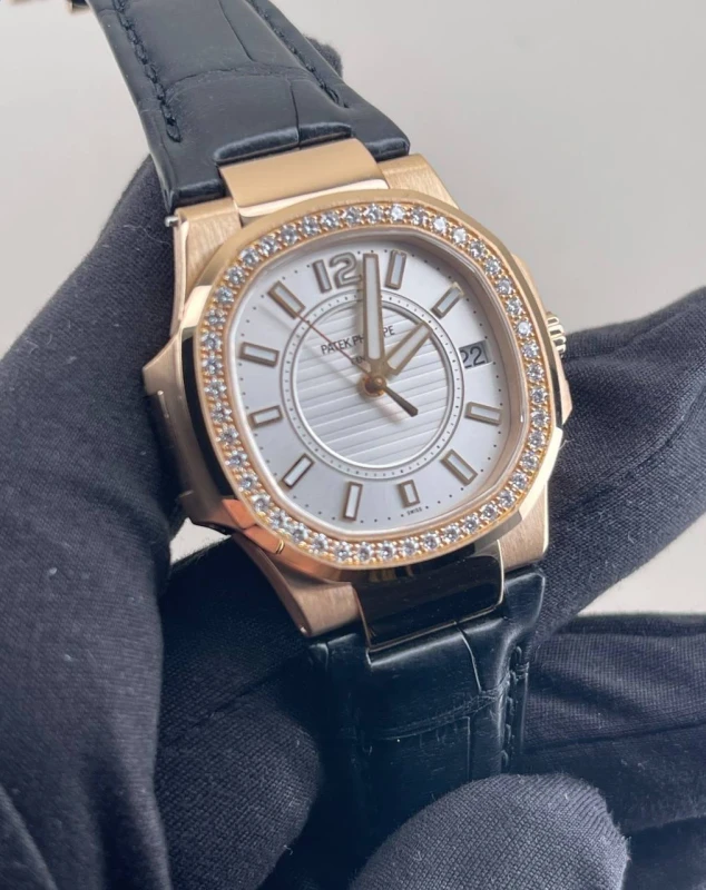 Patek Philippe Lady 7010 7010R-001 3