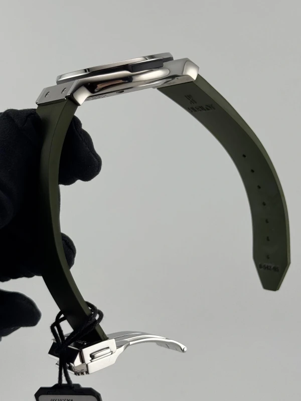 Hublot Automatic 42 mm 542.NX.8970.RX 7