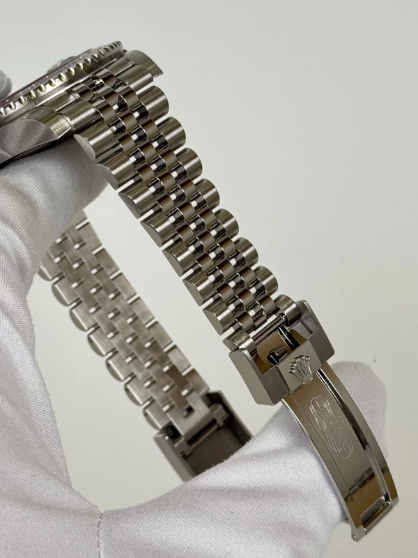 Rolex 40mm Steel 126710BLRO-0001 5