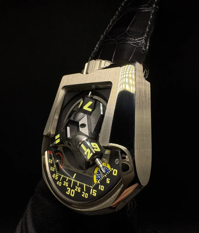 Urwerk BLACK SHARK UR-201 3