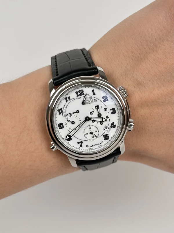Blancpain RÉVEIL GMT  2041-1542M-53B 9