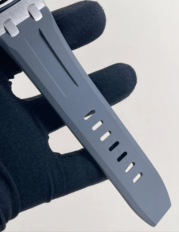 Audemars Piguet Diver 15720ST.OO.A009CA.01 6