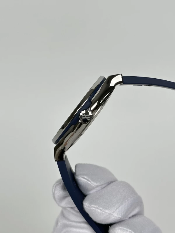 Hublot Titanium Blue 511.NX.7170.RX 6