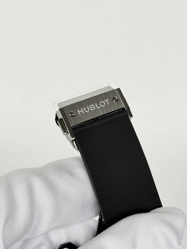 Hublot Titanium 511.NX.1171.RX 6