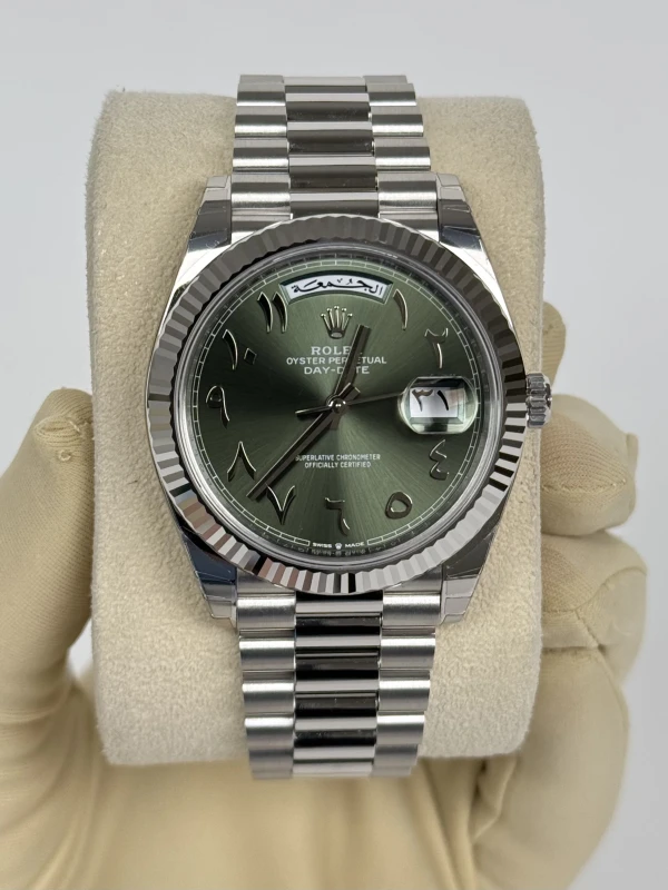Rolex Day-Date 40 mm Platinum 228236-0017 2