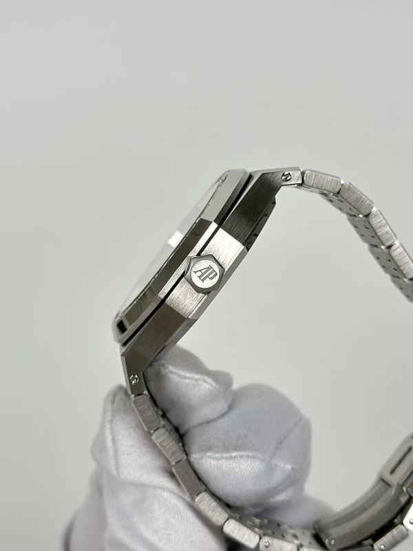 Audemars Piguet Selfwinding 37 mm 15451ST.ZZ.1256ST.03 4