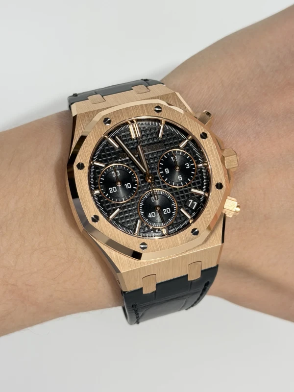 Audemars Piguet 26240OR.OO.D002CR.02 6