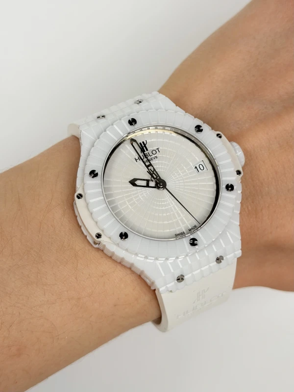 Hublot 346.HX.2800.RW 6