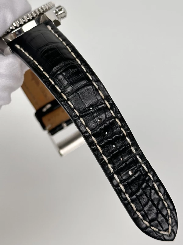 Breitling World A2432212/B726-441X 7