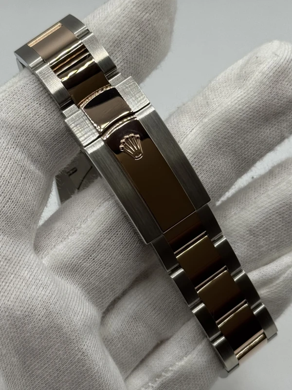 Rolex 41 mm, Oystersteel and Everose gold 126331-0015 5