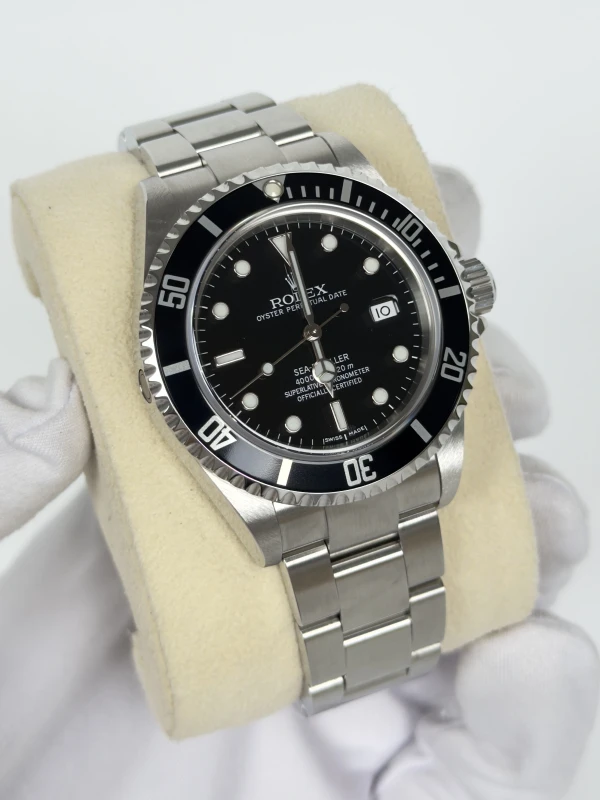 Rolex SEA-DWELLER 4000 116600 2