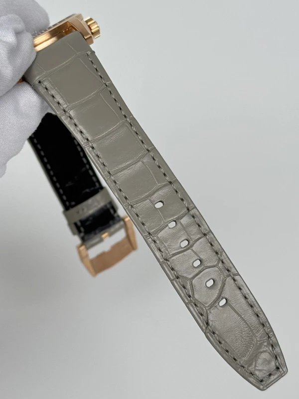 Audemars Piguet 15210OR.OO.A099CR.01 7