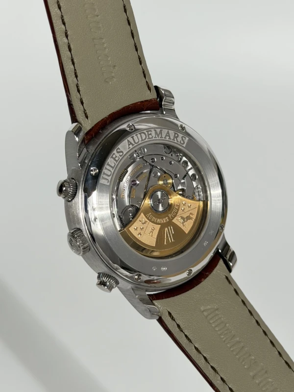 Audemars Piguet Chronograph Automatic  26100BC.OO.D002CR.01 7